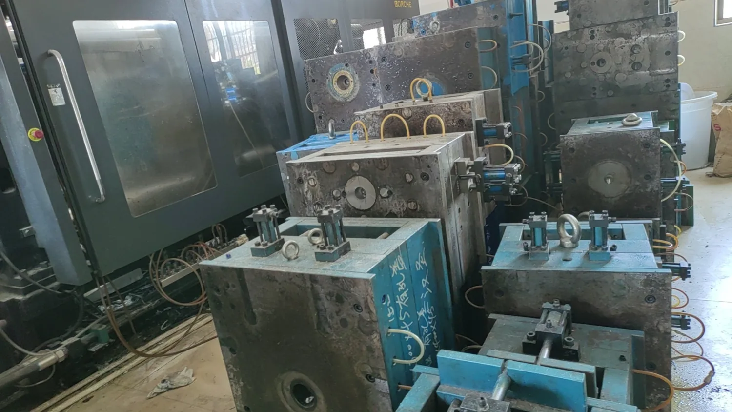 Mold workshop for plastic enclosure production